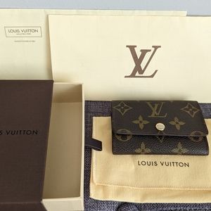 LOUIS VUITTON 6 KEY HOLDER MONOGRAM